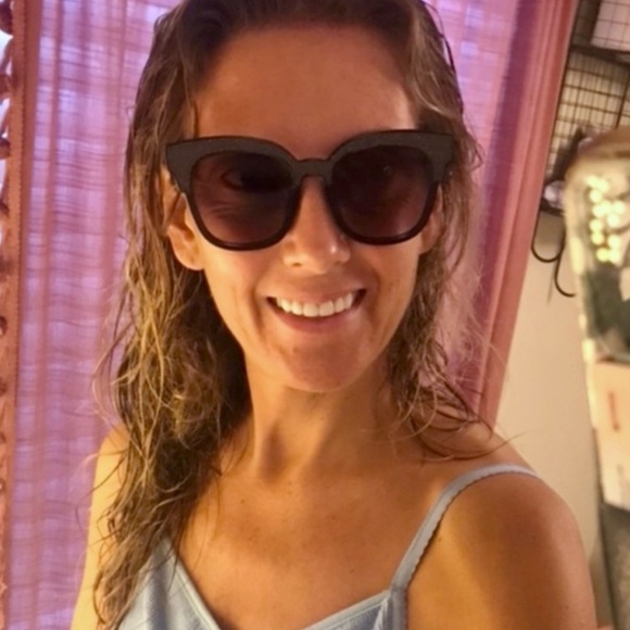 Jimmy Choo Sunglasses. - Picture 3 of 9